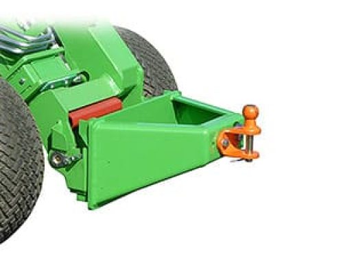 Avant_attach_thumb_300-700_ball_hitch_on_front
