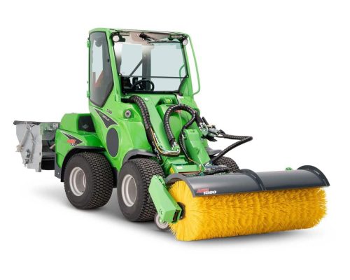 snow-broom-studio